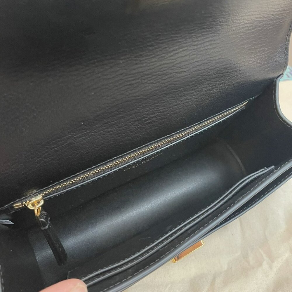 Tory Burch Fleming Black Leather Authentic Shoulder Bag With Gold Hardware - Picture 11 of 15
